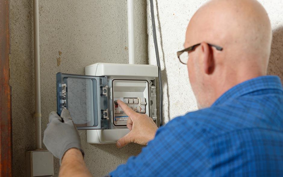 tarif électricien Les Mureaux